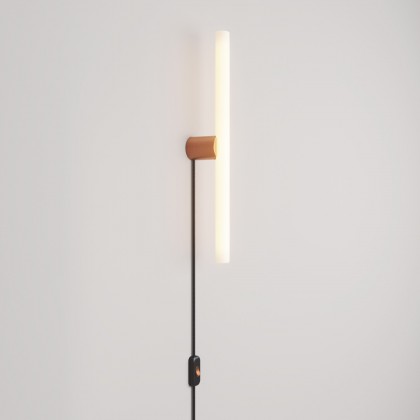 Lampe mit Stecker, Metallfinish und linearer LED S14d-Lampe - Kupfer satiniert