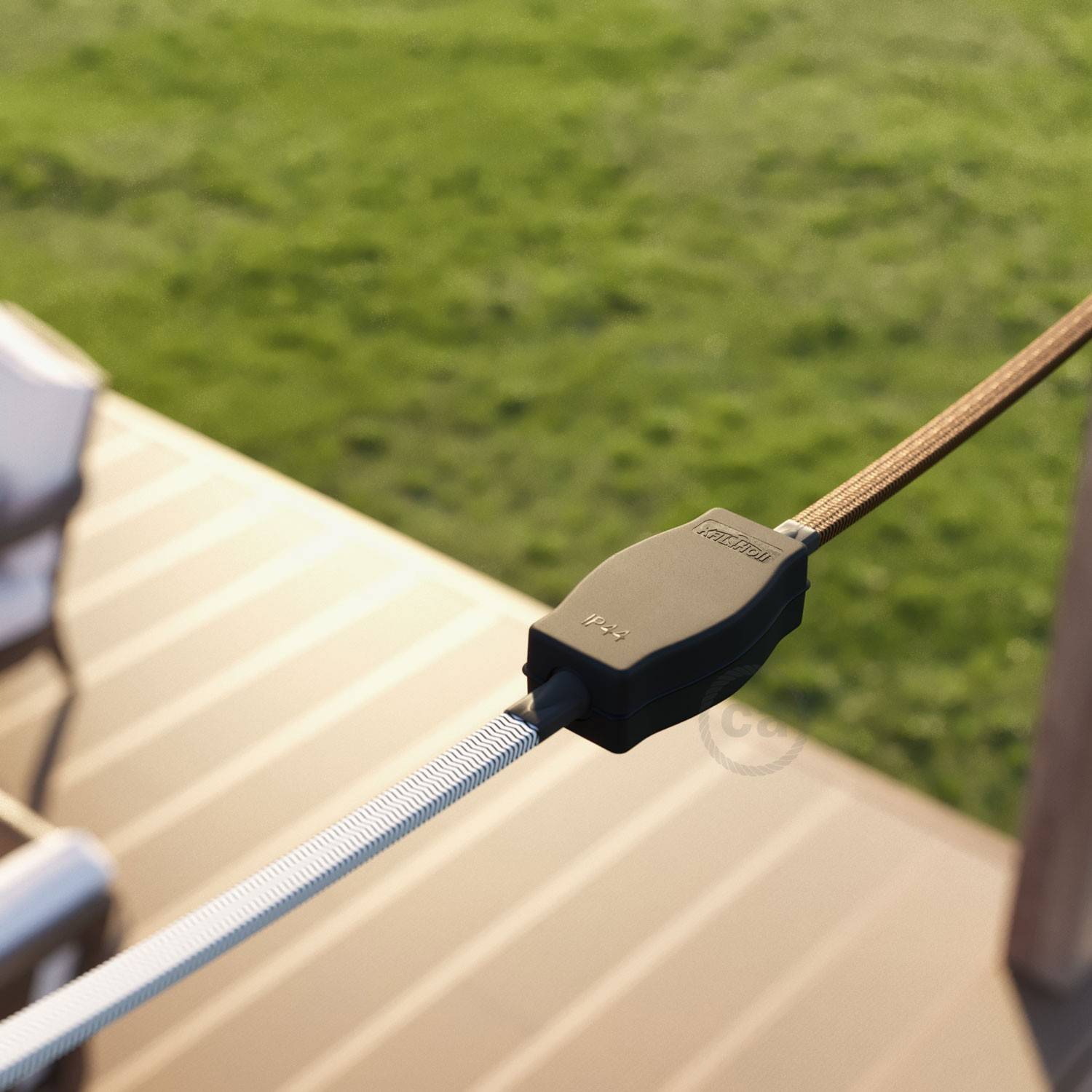 Verteilerdose für Lumet Ketten mit Adaptern für runde und flache Kabel