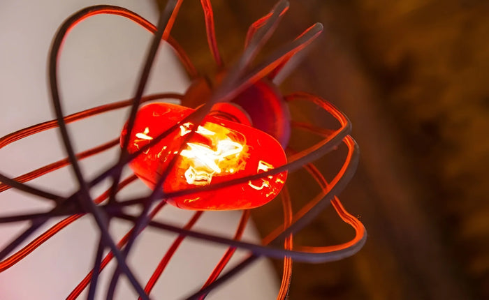 Street Art e luci Creative-Cables protagoniste di un B&B nel centro storico di Napoli