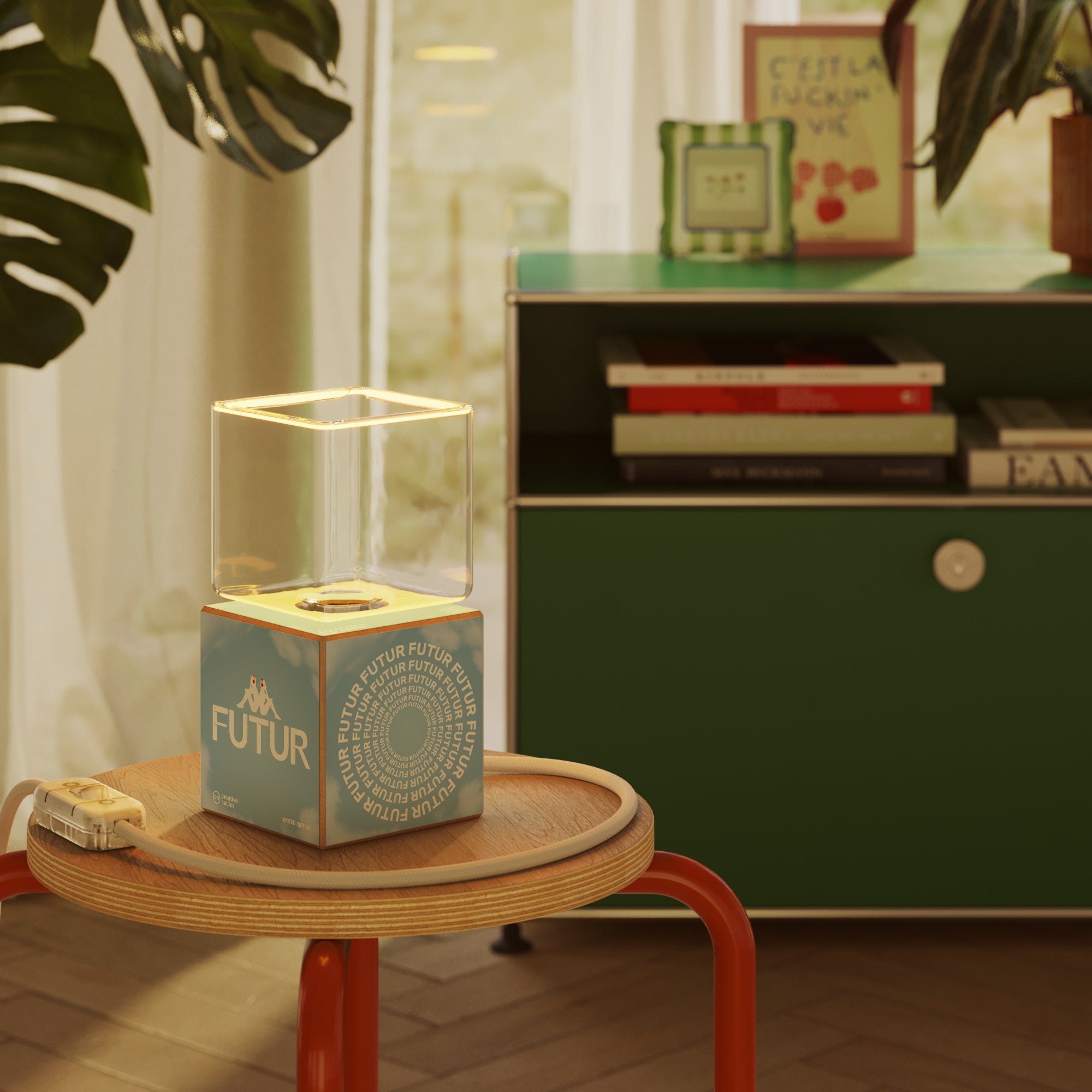 Tischlampe Cubetto „Futur“ mit Ghost Glühbirne - Futur Festival