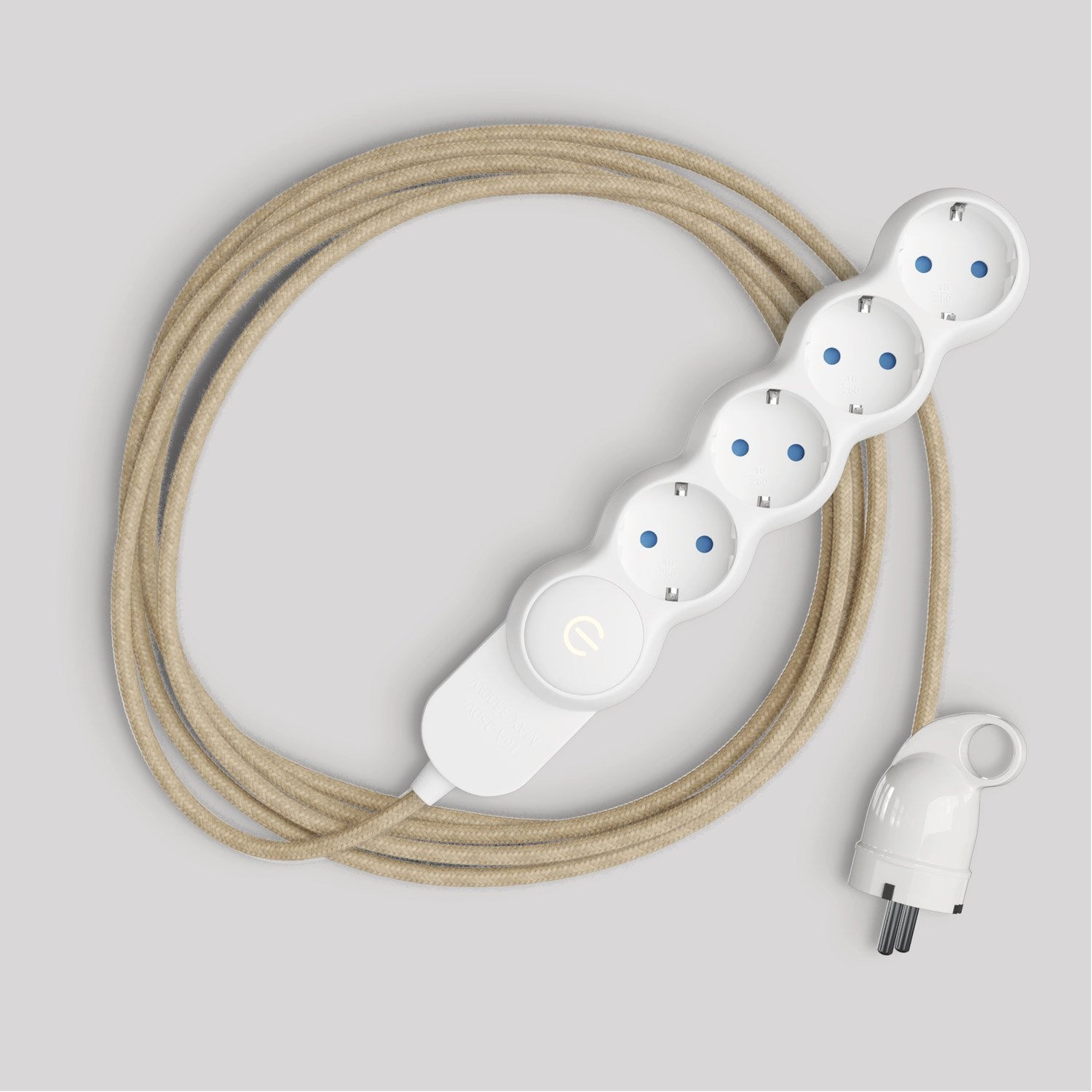Multipresa tedesca con cavo in juta di colore neutro e spina Schuko con anello comfort Bianco