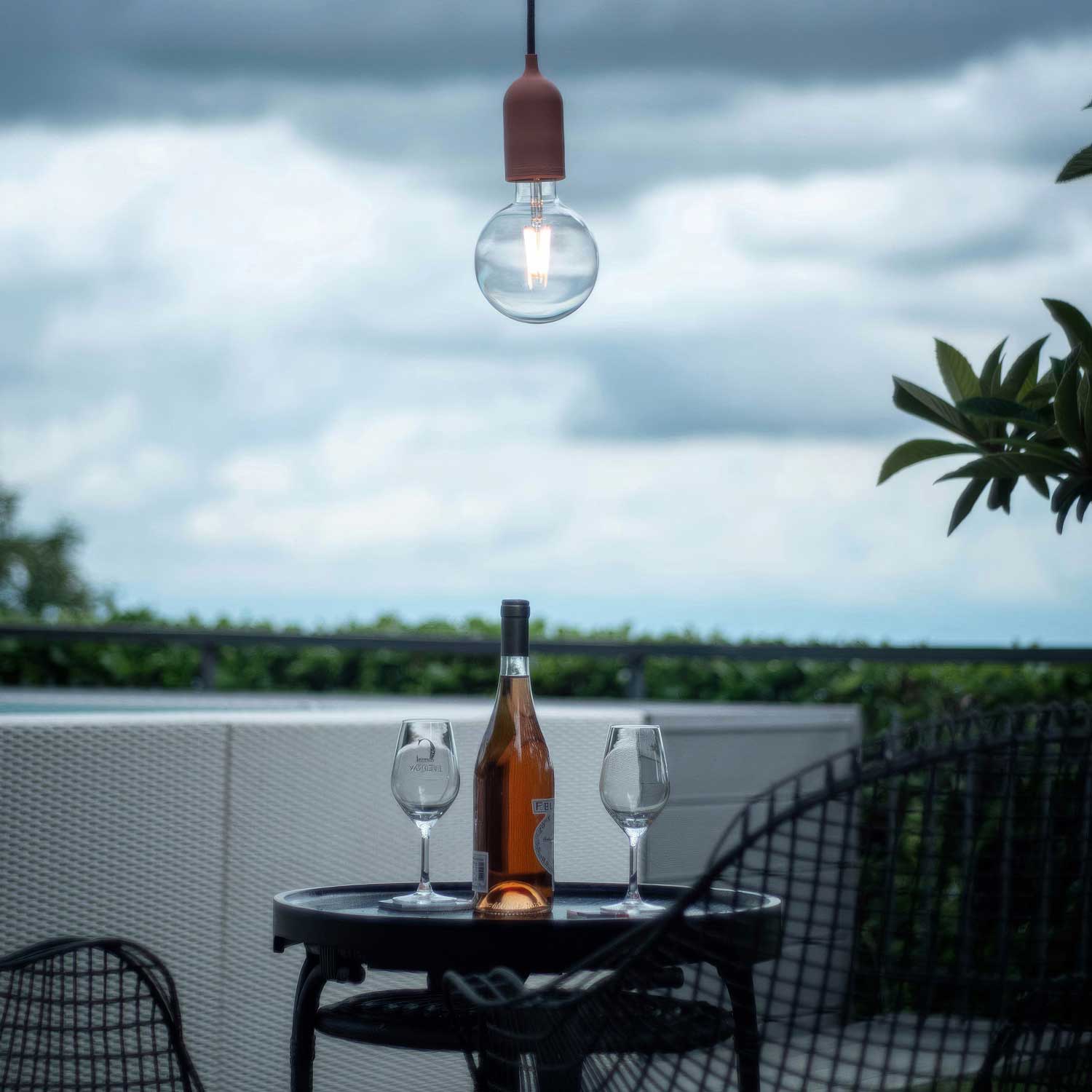 Modulair PASTEL Lampada da esterno con 5 m di cavo, decentatore, rosone e portalampada IP65 waterproof - Salmone