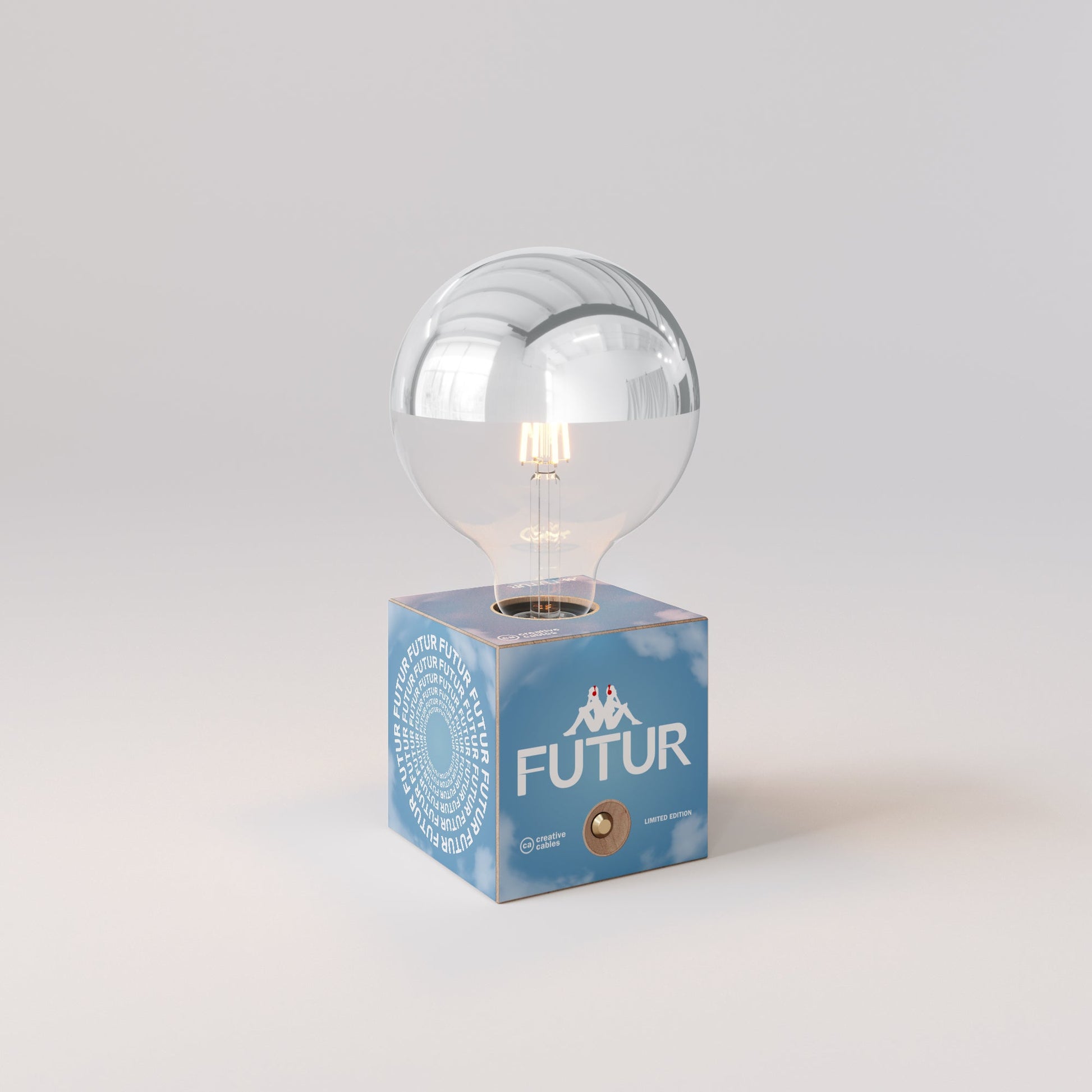Lampada a batteria Cabless03 "Futur" con lampadina globo mezza sfera argento - Futur Festival