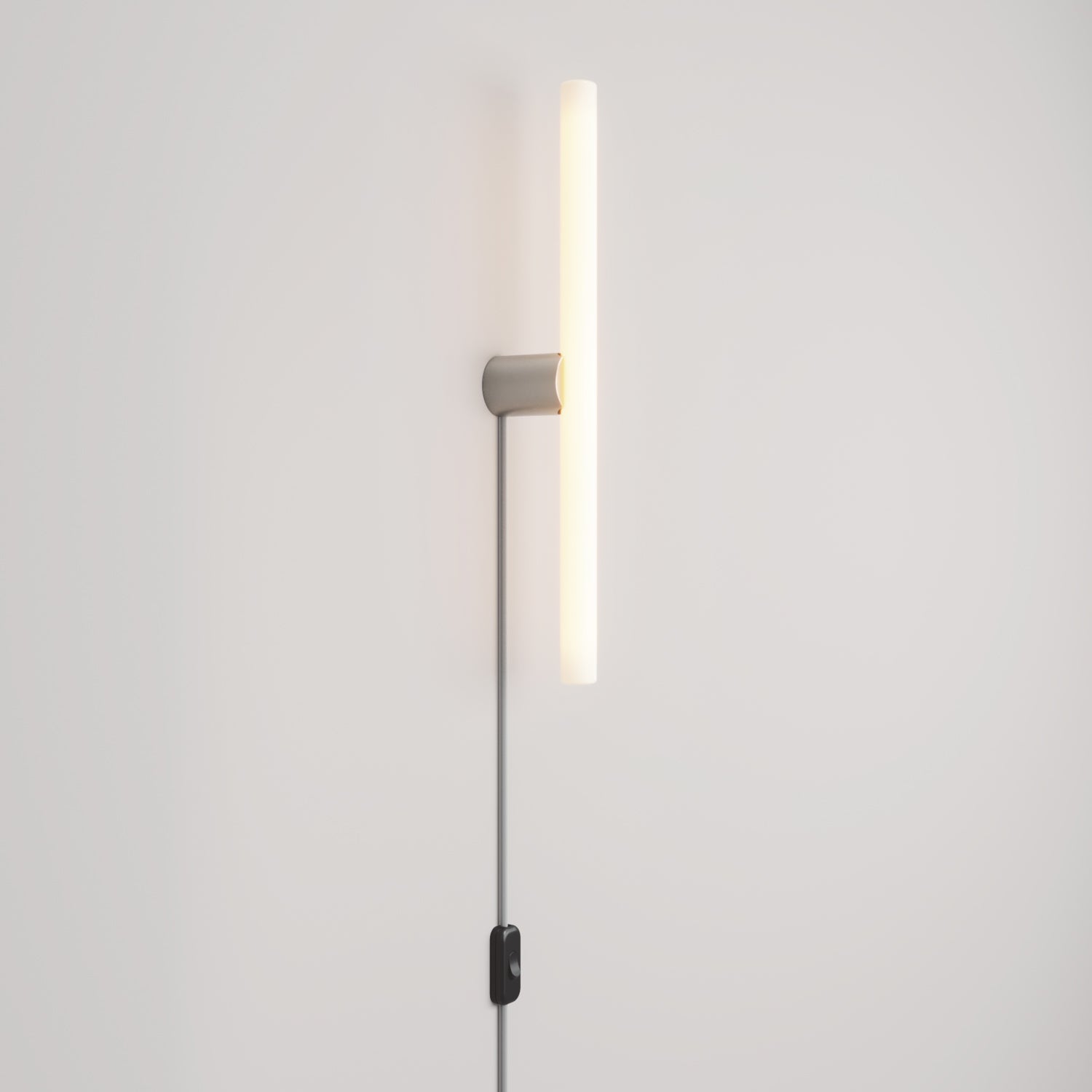 Lampada con spina con finitura metallica e lampadina LED lineare S14d - Titanio satinato - Creative Cables