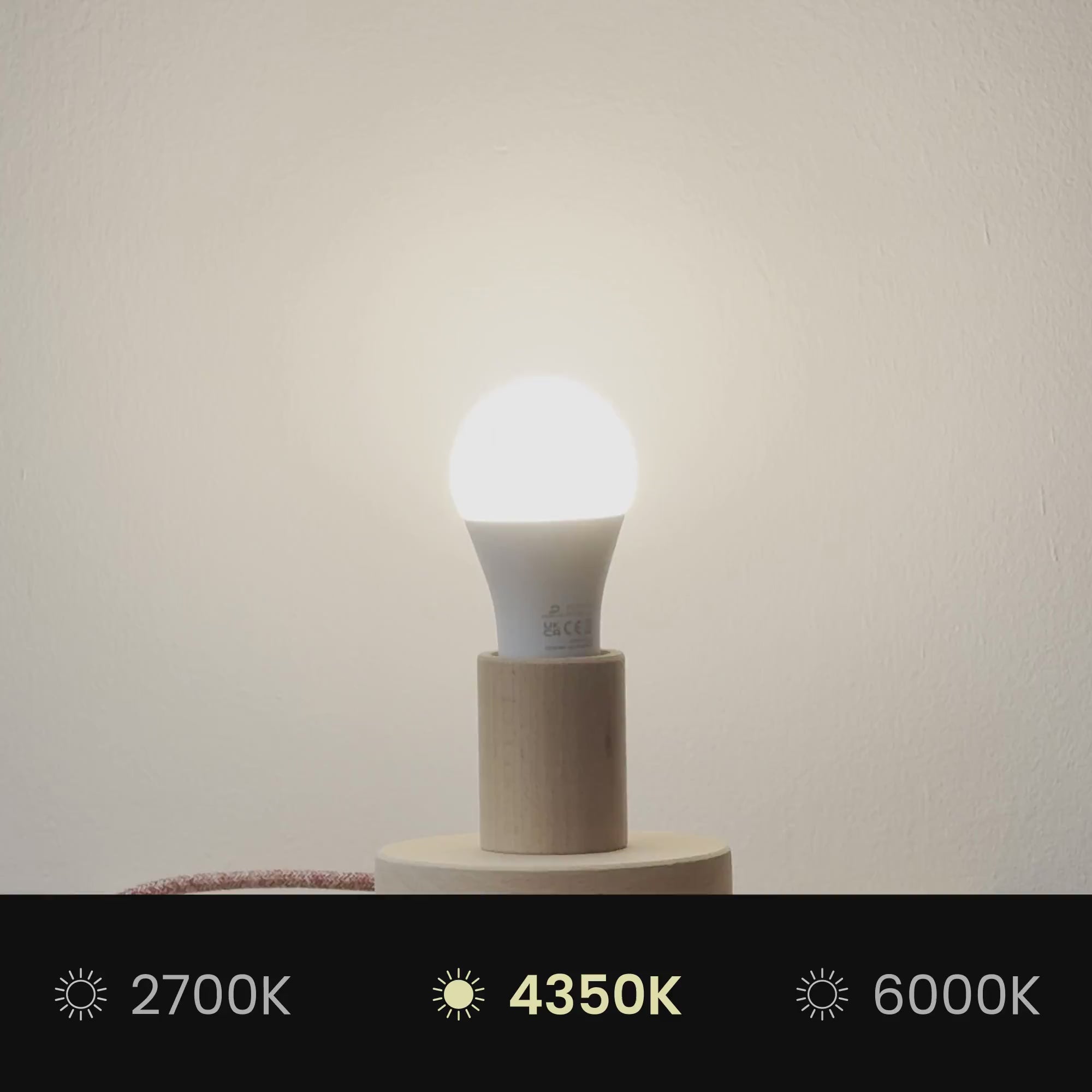 Video laden: Lampenschirm aus Stoff Clessidra Cinette pistaziengrün – Made in Italy